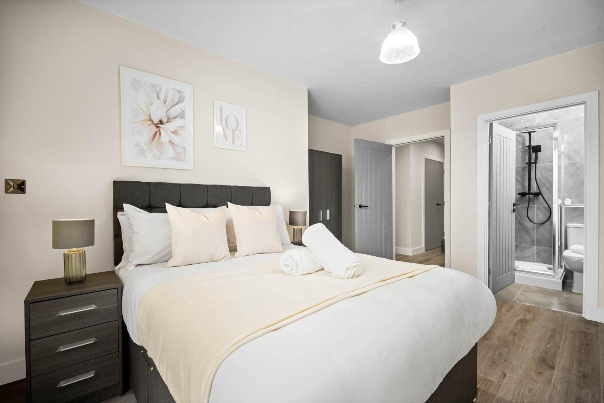 New Luxury Two Bedroom Apartment - City Centre - Netflix - Wifi - Top Rated - Jq 8Ah Бирмингем Экстерьер фото
