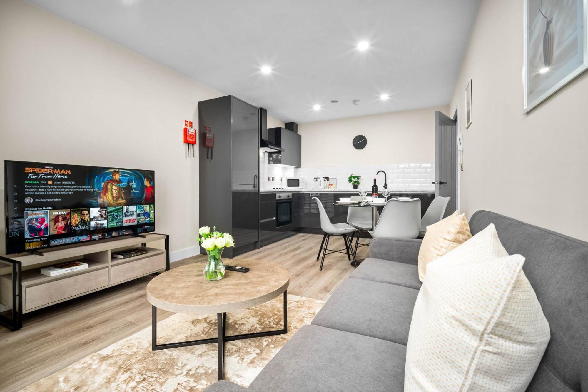 New Luxury Two Bedroom Apartment - City Centre - Netflix - Wifi - Top Rated - Jq 8Ah Бирмингем Экстерьер фото