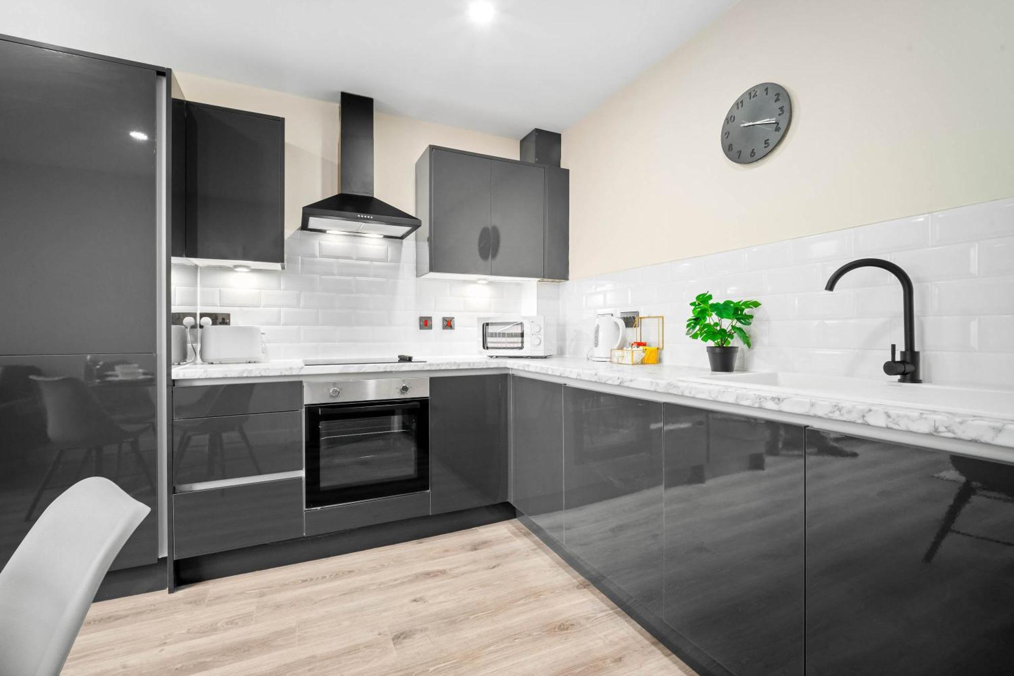 New Luxury Two Bedroom Apartment - City Centre - Netflix - Wifi - Top Rated - Jq 8Ah Бирмингем Экстерьер фото